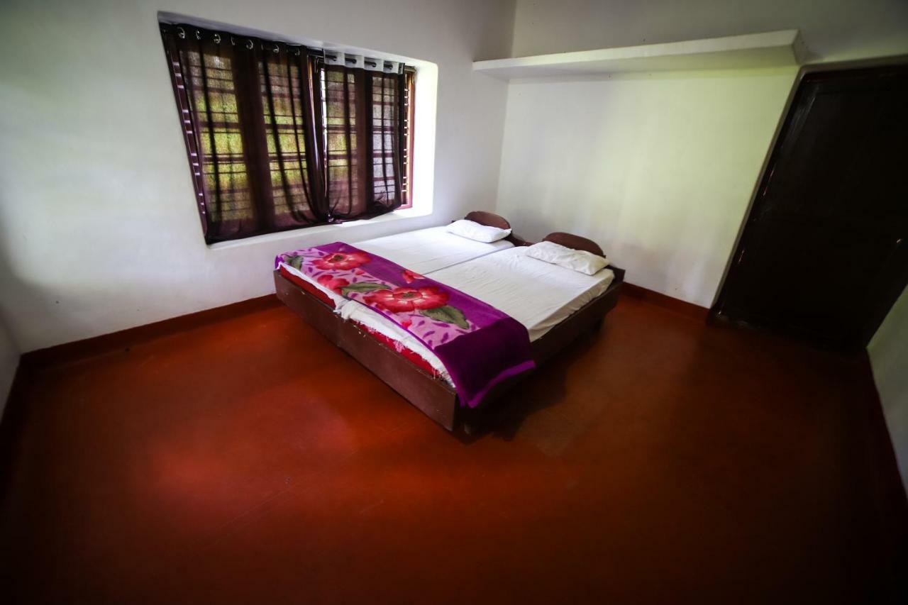 Misty Valley Hill Resorts Nelliyampathy Esterno foto