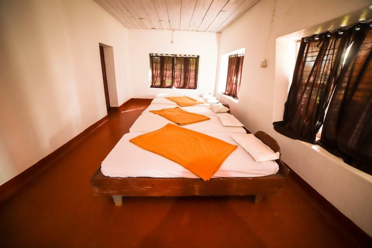 Misty Valley Hill Resorts Nelliyampathy Esterno foto